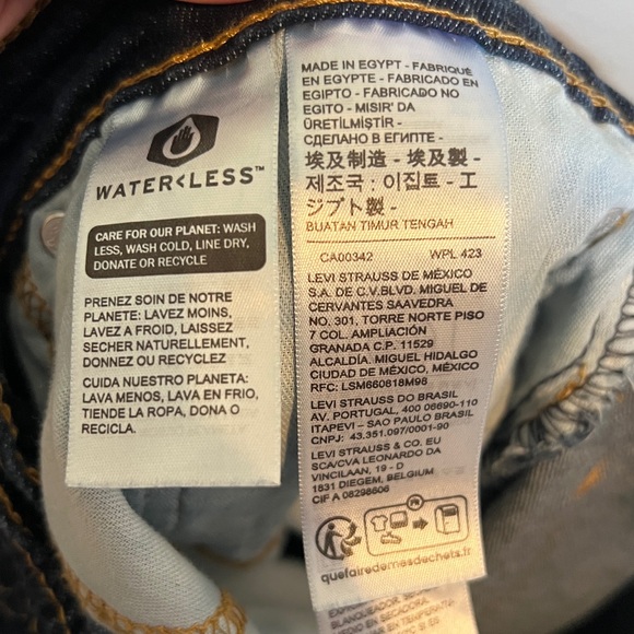 Levi's Blue Jeans Size W36 L32 - Picture 6 of 7